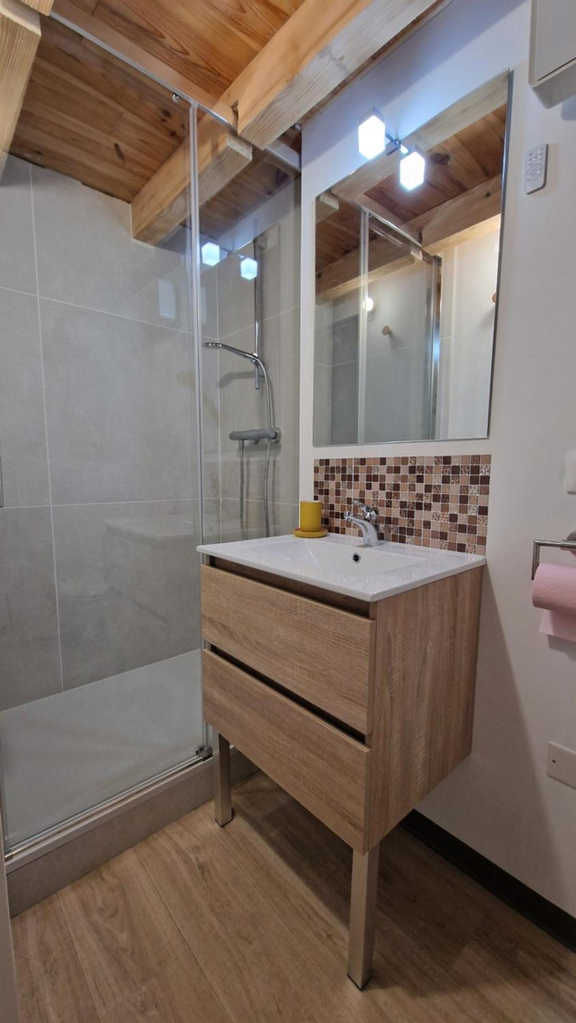 Home Et Holiday La Muscadelle Viviers Exterior foto